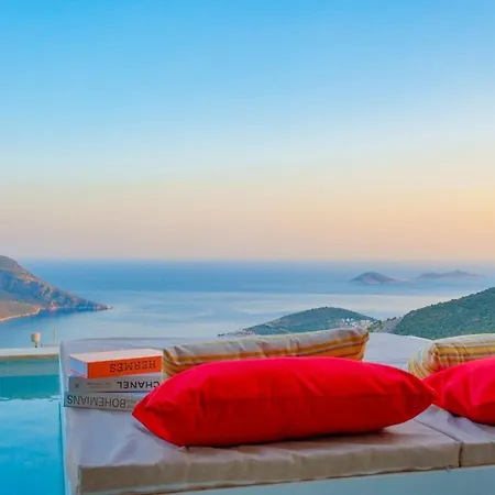 Luxury Honeymoon Villa