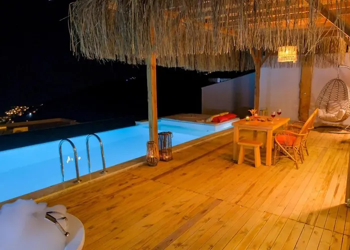 Luxury Honeymoon Villa