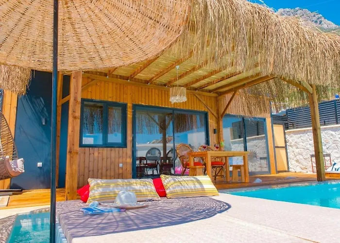 Luxury Honeymoon Villa *